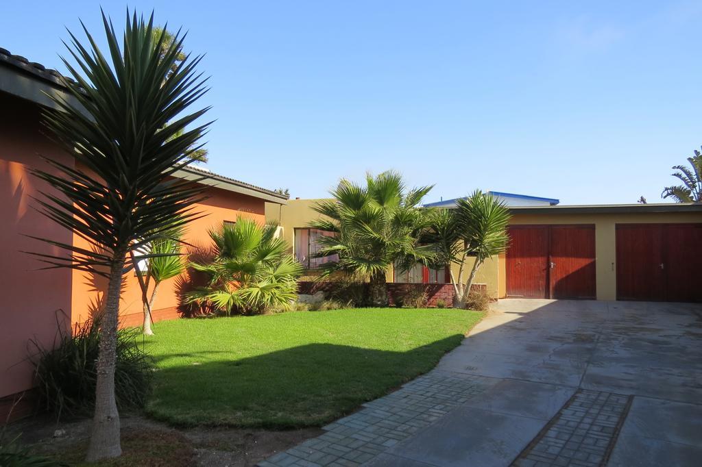 Beach Walk House And Cottage - Self Catering Swakopmund Extérieur photo