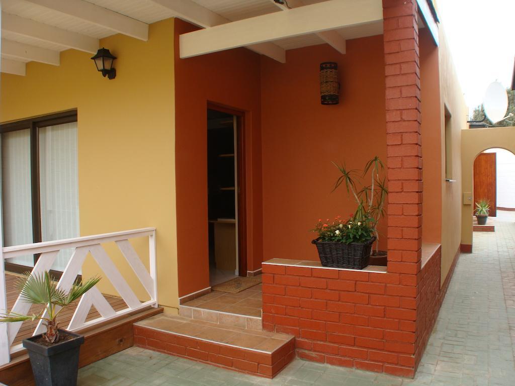 Beach Walk House And Cottage - Self Catering Swakopmund Chambre photo