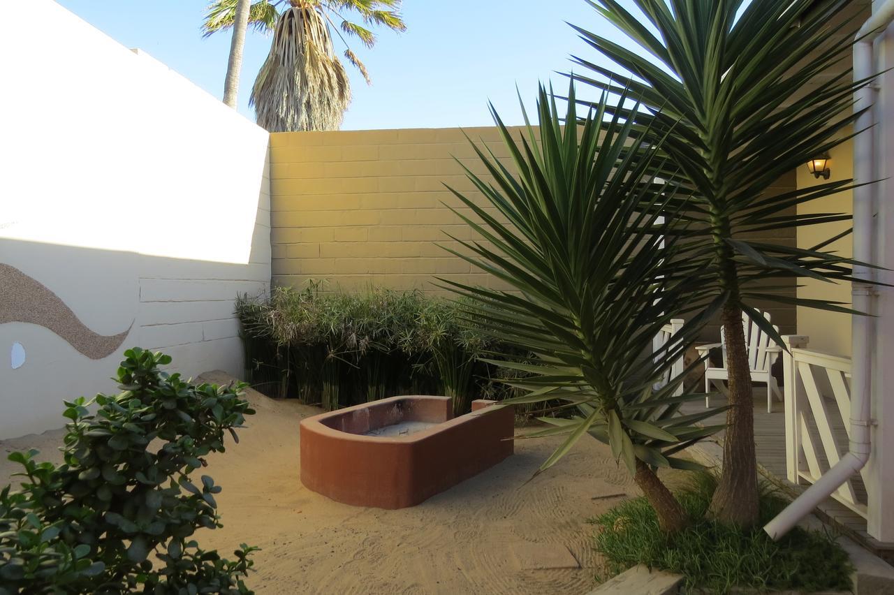 Beach Walk House And Cottage - Self Catering Swakopmund Extérieur photo
