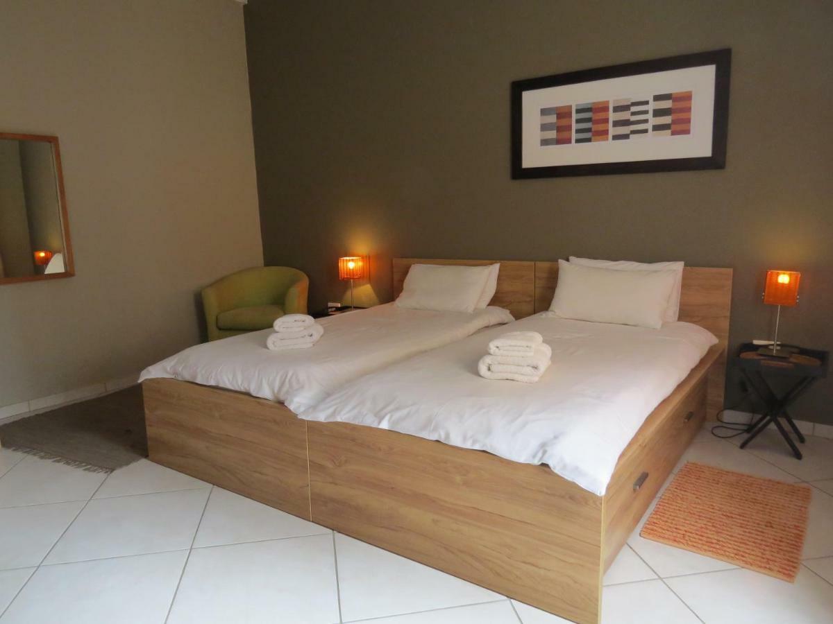 Beach Walk House And Cottage - Self Catering Swakopmund Extérieur photo